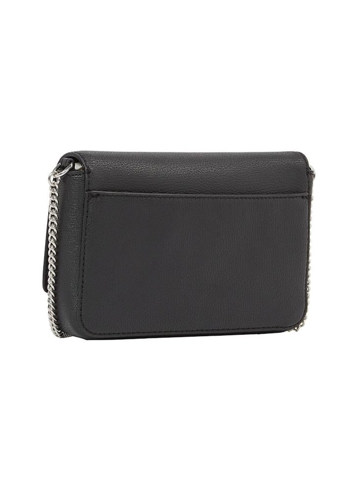 ☆ ☆ Here Black CKJ Minimal Monogram Wallet Chai Minimal Monogram Chain Strap Wallet | Calvin Klein