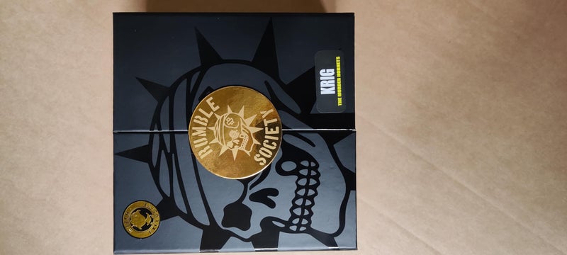 KRIG Murder Hornet Edition ONE12 Collective MEZCO Rumble Society UK Exclusive