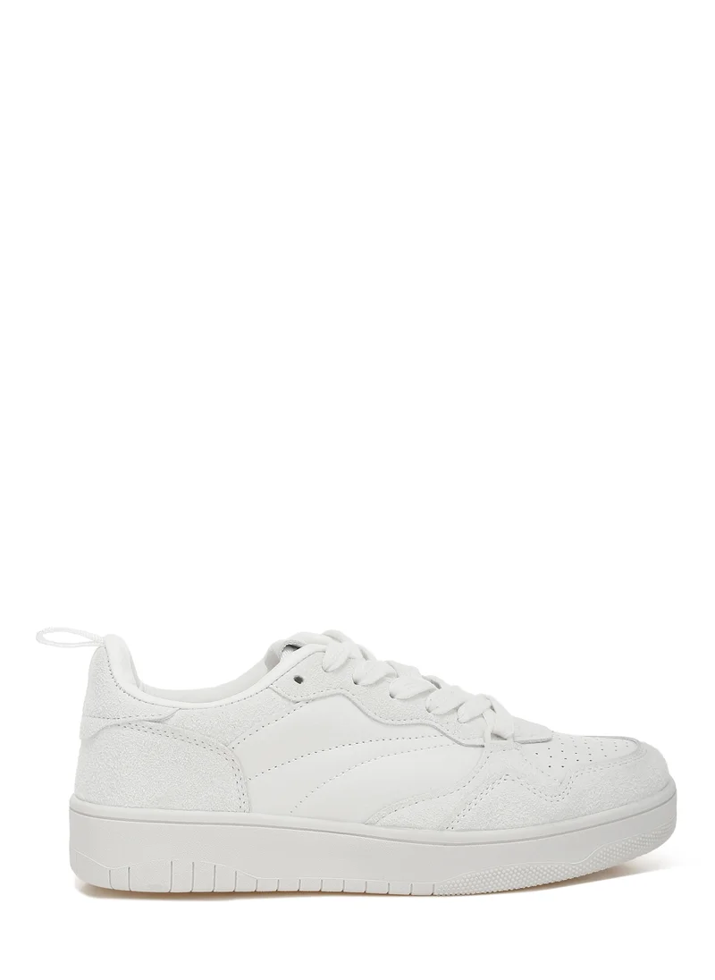 London Rag Faux Leather Casual Sneakers in White