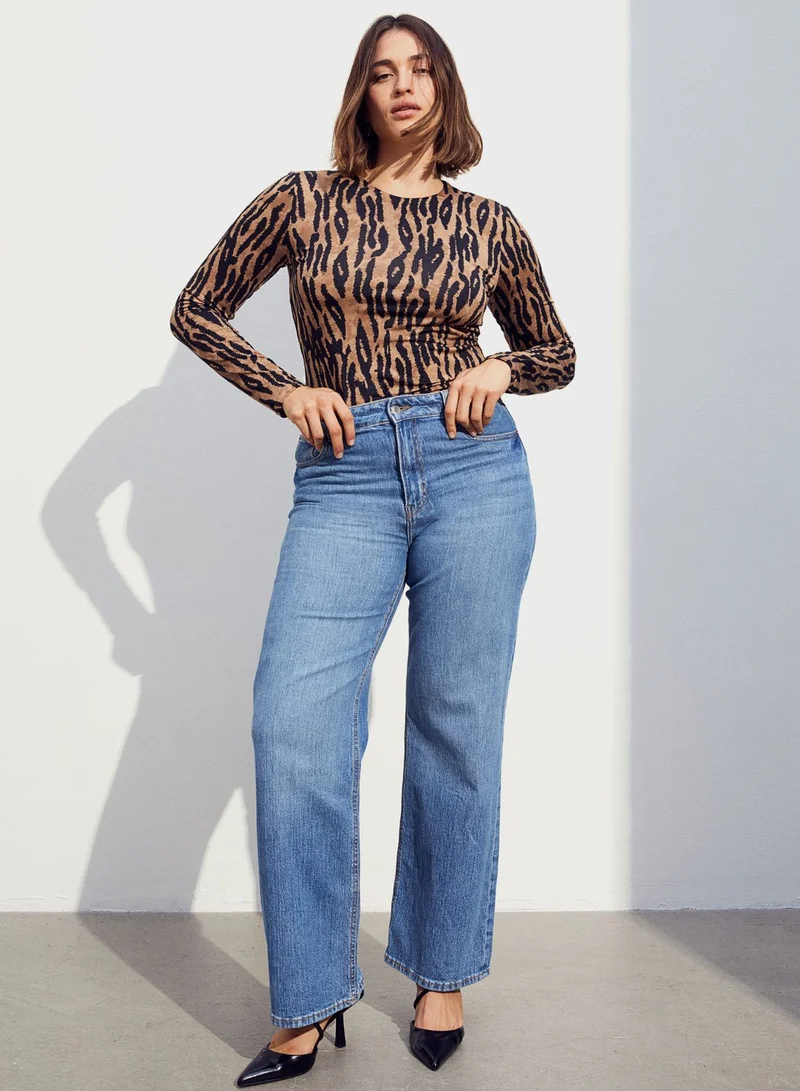 H&M Printed Crew Neck Body