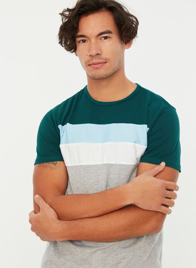 trendyol Color Block Crew Neck T-Shirt - Image 2
