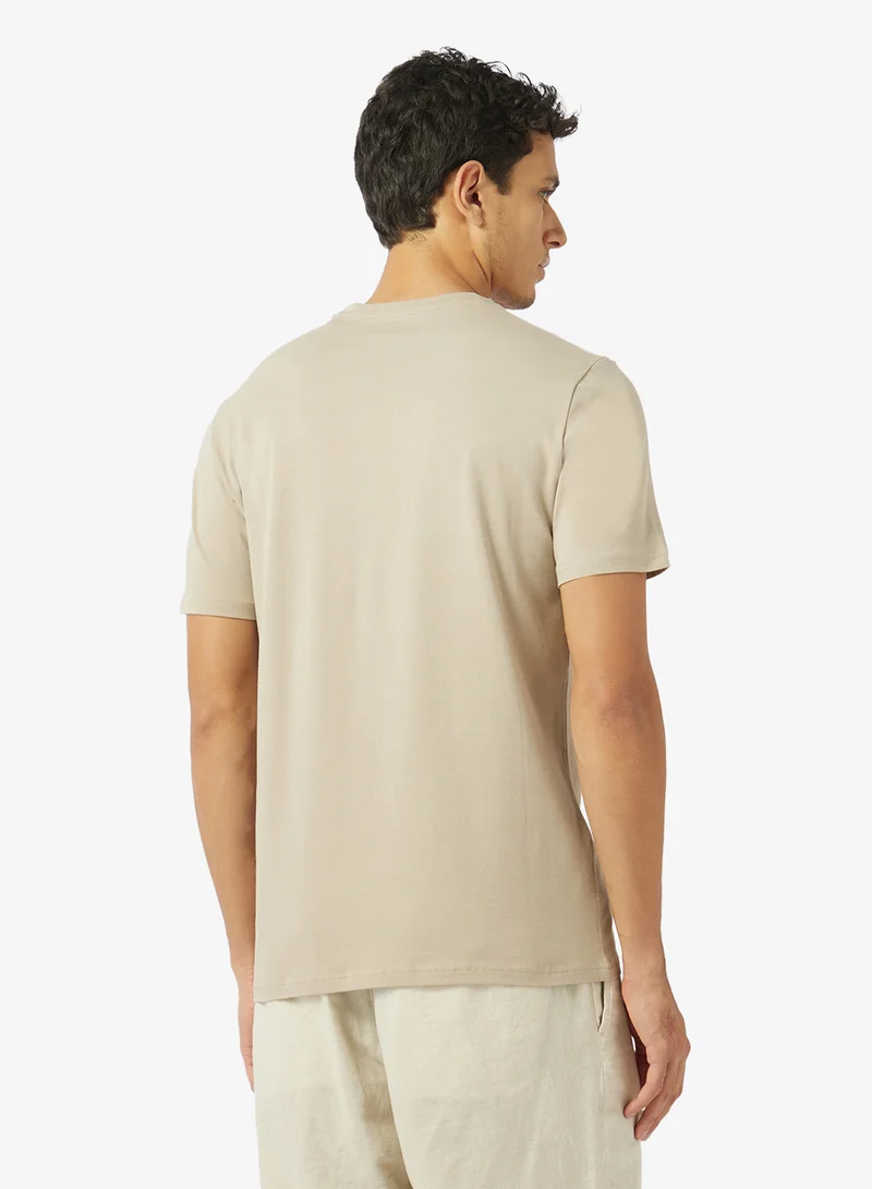 GUESS  Crew Neck Slim Fit T-Shirt for Men | Best Price UAE