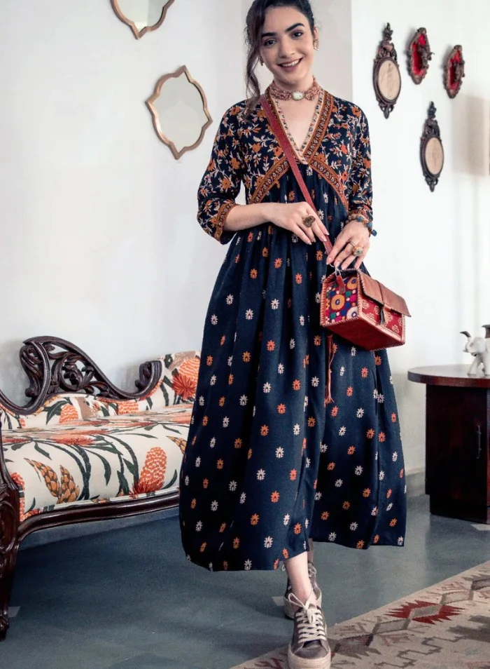 زيري سوق Floral Print Dress