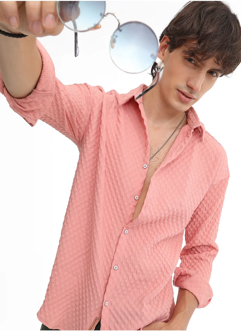 Campus Sutra Men's Blush Pink Cubic-Textured Oversized Shirt