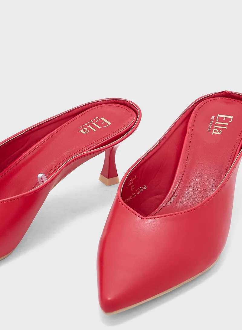 ايلا Pointy Pump
