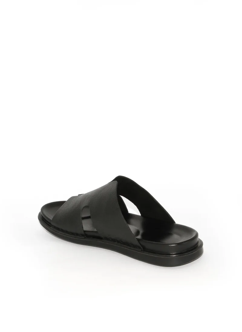 Geoomnii Arabic Sandals for Men – Traditional Emirati & Saudi Style Sandals | Comfortable Slip-On Leather Sandals | Classic Arab Footwear for Daily Wear, Weddings, and Special Occasions