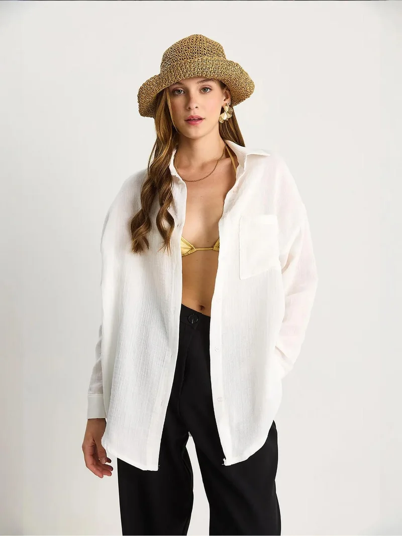Bianco Lucci LUCCI Textured Oversized Button-Up Shirt with Pocket