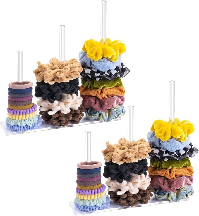 2PACKS 3TIERS ACRYLIC SCRUNCHIE HOLDER STAND CLEAR HAIR TIE ORGANIZER STORAGE FOR WOMEN TEEN GIRLS GIFTS SCRUNCHY HAIR ACCESSORIES ORGANIZER