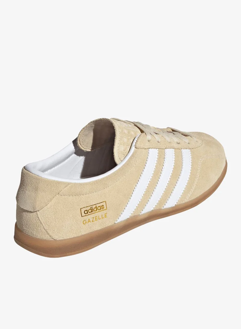 Adidas Originals Sand Strata / Cloud White / Gum Gazelle Lo Pro Shoes for Women | Best Price UAE