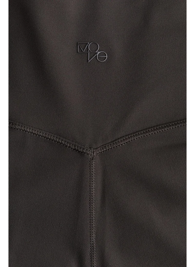 اتش اند ام Flared yoga leggings in SoftMove™