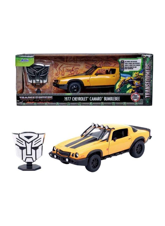 TRANSFORMERS Rise Of The Beasts Die-Cast 1977 Chevy Camaro T7 Bumblebee Car (1:24) - Image 1