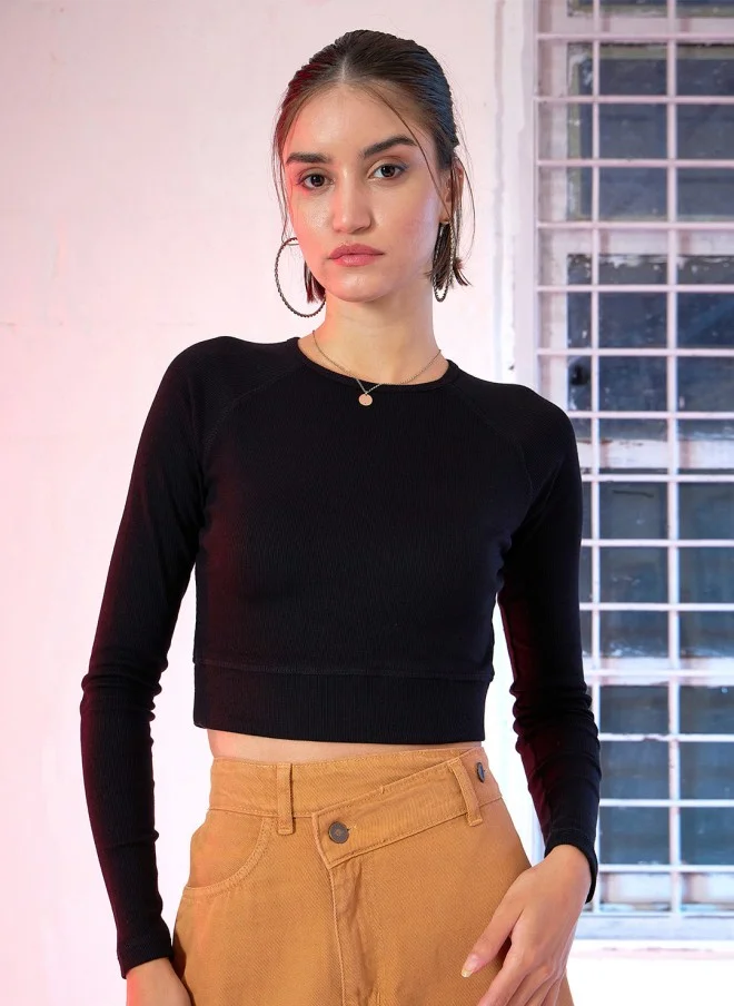 ساسافراس Fitted Black Crop Top for Women
