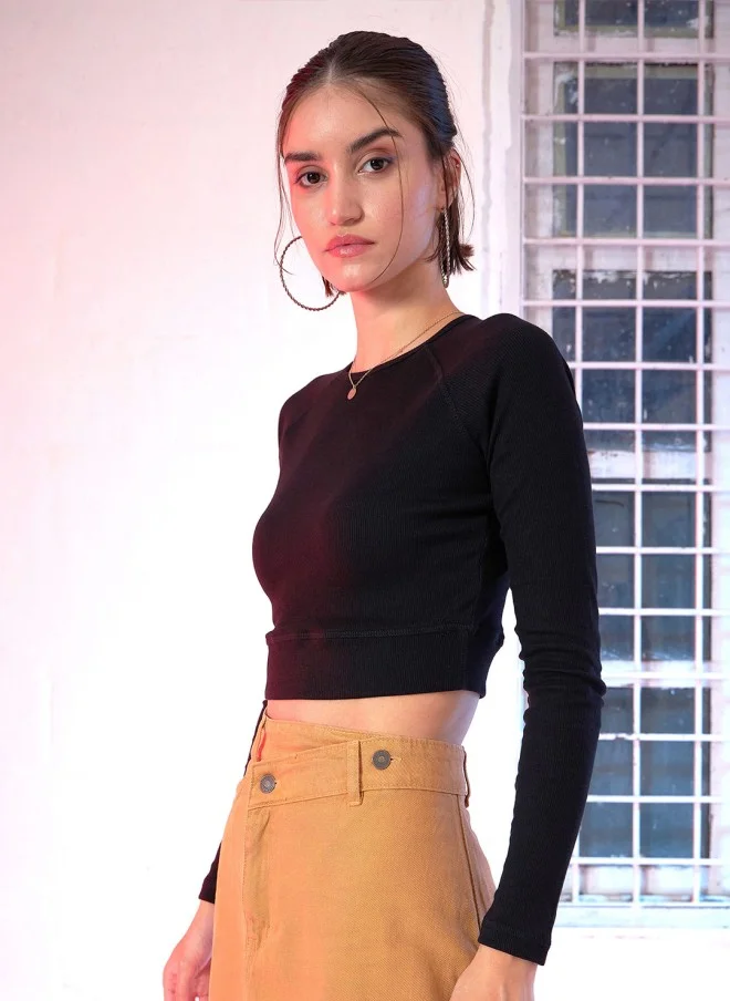ساسافراس Fitted Black Crop Top for Women