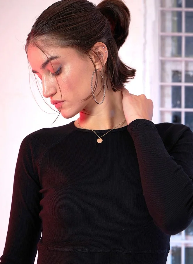 ساسافراس Fitted Black Crop Top for Women
