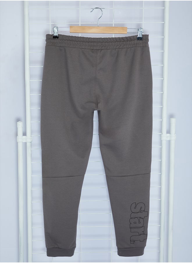 Smoked Regular Cut Sweatpants with Stitching Detail TMNAW25EA00023 - pzsku/ZA97E5AD2F350345DE027Z/45/_/1739718290/4993dc34-1d06-4442-83c5-50be2e4ca7e3