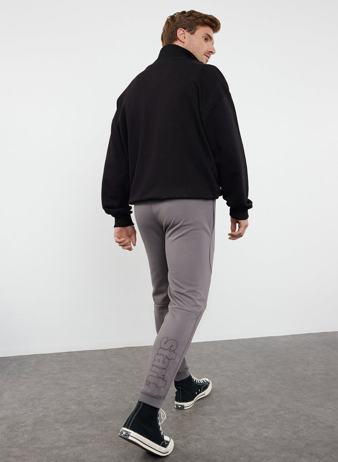 trendyol Smoked Regular Cut Sweatpants with Stitching Detail TMNAW25EA00023  - Image 3