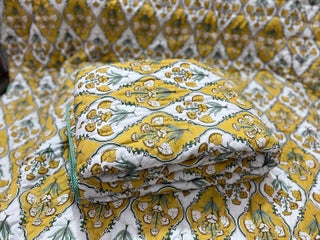 FABDESIGN QUILTS DC Jaipuri RAZAI Flower Print Single Bed Both Sides Different Print Yellow 85X55 INCH - pzsku/ZA97F94B9EEDEA235CCA2Z/45/1748244001/6b41c715-7438-4965-a265-b45329dbfec5