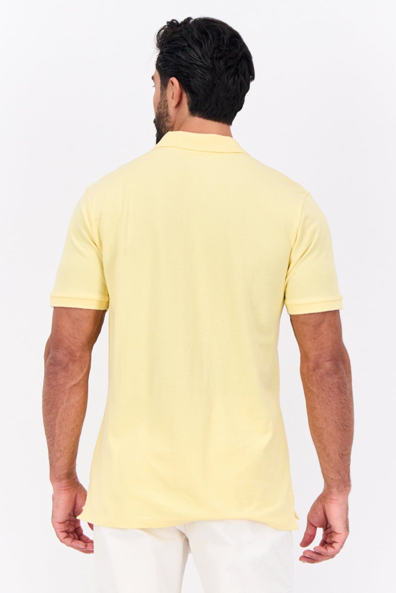 GAP Men Regular Fit Plain Short Sleeves Polo, Yellow - Image 4