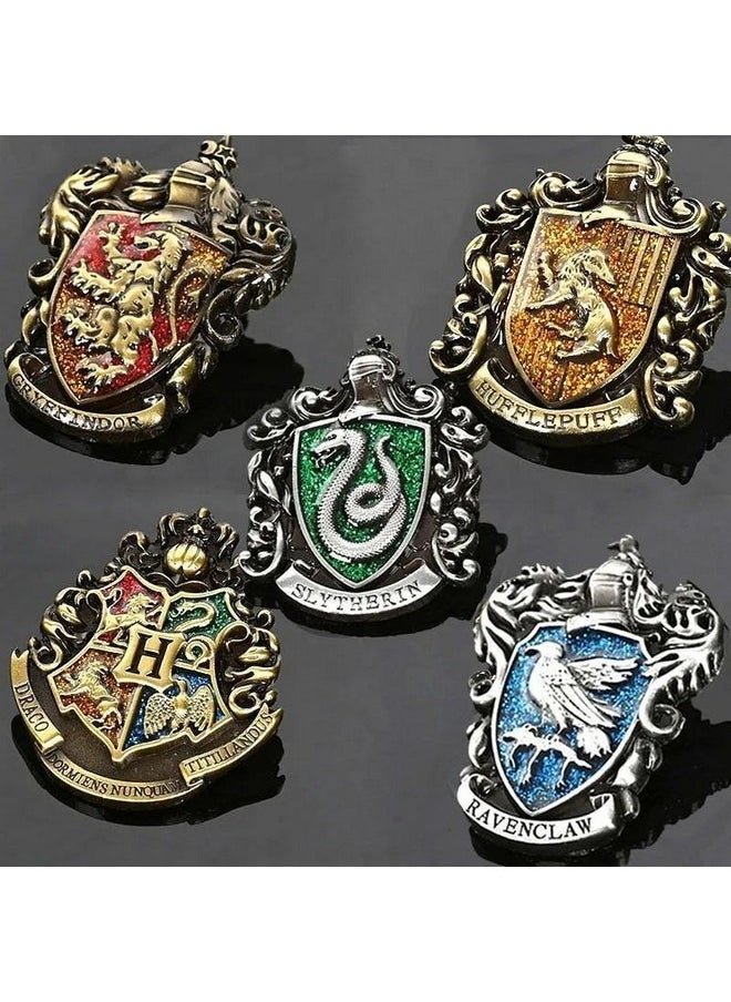 Generic - Harry Potter School Of Witchcraft Brooch, Creative Alloy Crest Pins Brooch for School Bag Jackets Sweaters Scarf Jeans Badge Backpacks Accessory - Image 1