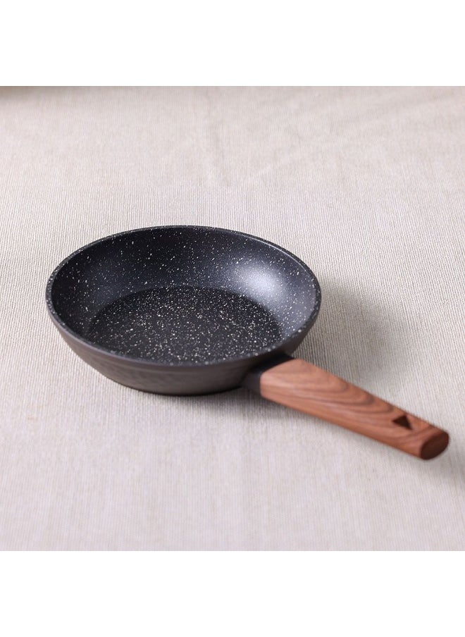 DANUBE HOME Chef's Delight Bistro Bliss Fry Pan – Non-Stick Durable Frying Pan for Gas & Induction Cooktops – Easy Clean Cooking Pan for Eggs, Meats, Vegetables, Kitchen 20x4.5cm - Brown  - Image 1