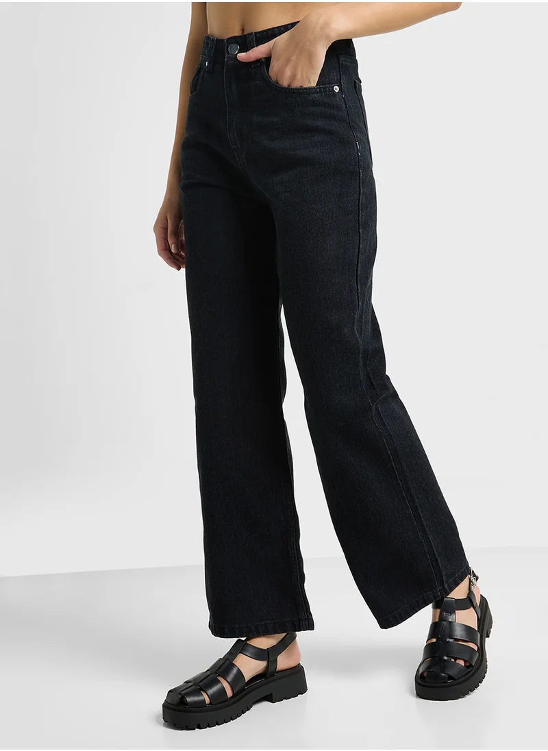 جينجر Mid Rise Wide Leg Jeans