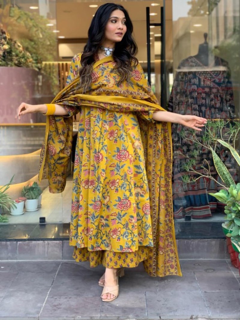 LookMark Women's Cotton Blend Printed Kurta with Pant & Dupatta| Kurta with Pants and Dupatta Set_AZ-LM-KS2171 Yellow_CG2-M - Image 4