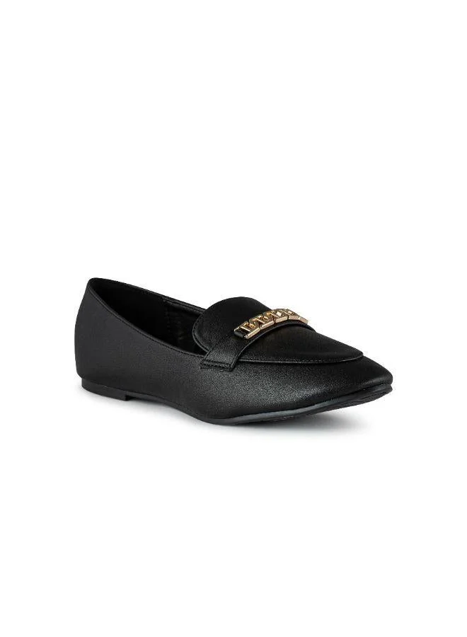 Vincci Black Pointed Toe Low Heel Pumps for Women | Best Price UAE