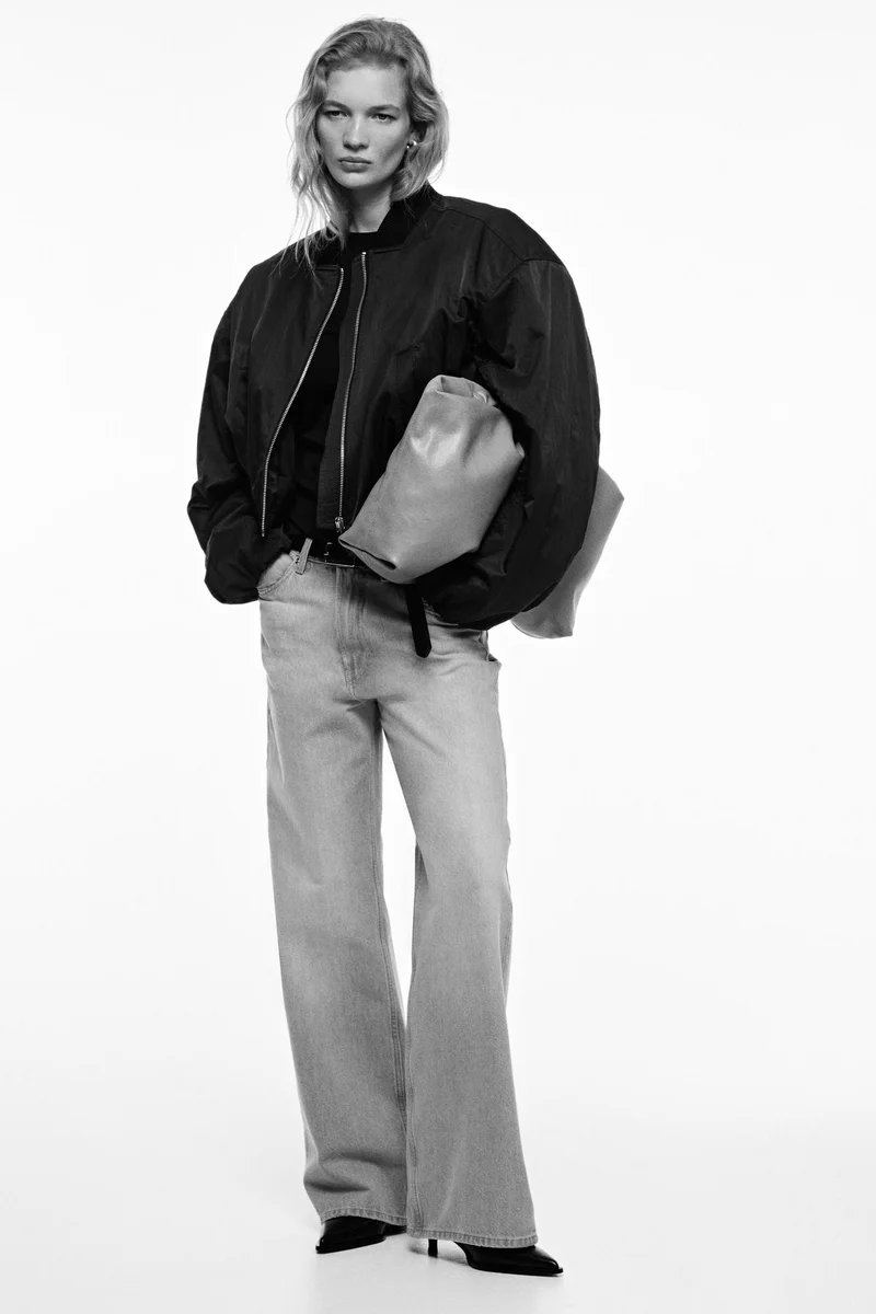 اتش اند ام جينز واسع بخصر عالي