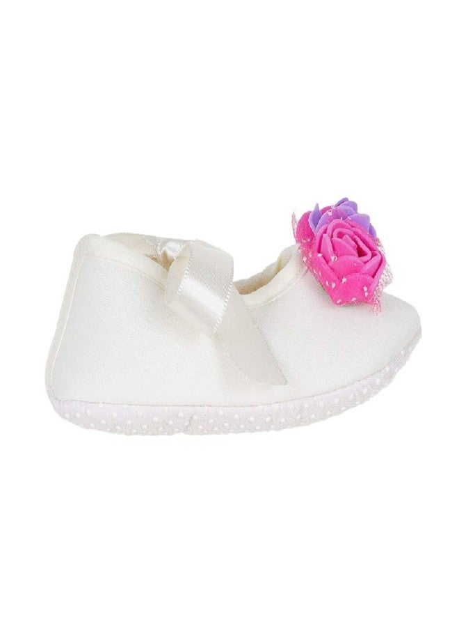 Rsmart Anti Skid Ribbon Closure Booties Shoes with Beautiful Flowers for Baby Girl & Boy, Off-White (0_months) - Image 3