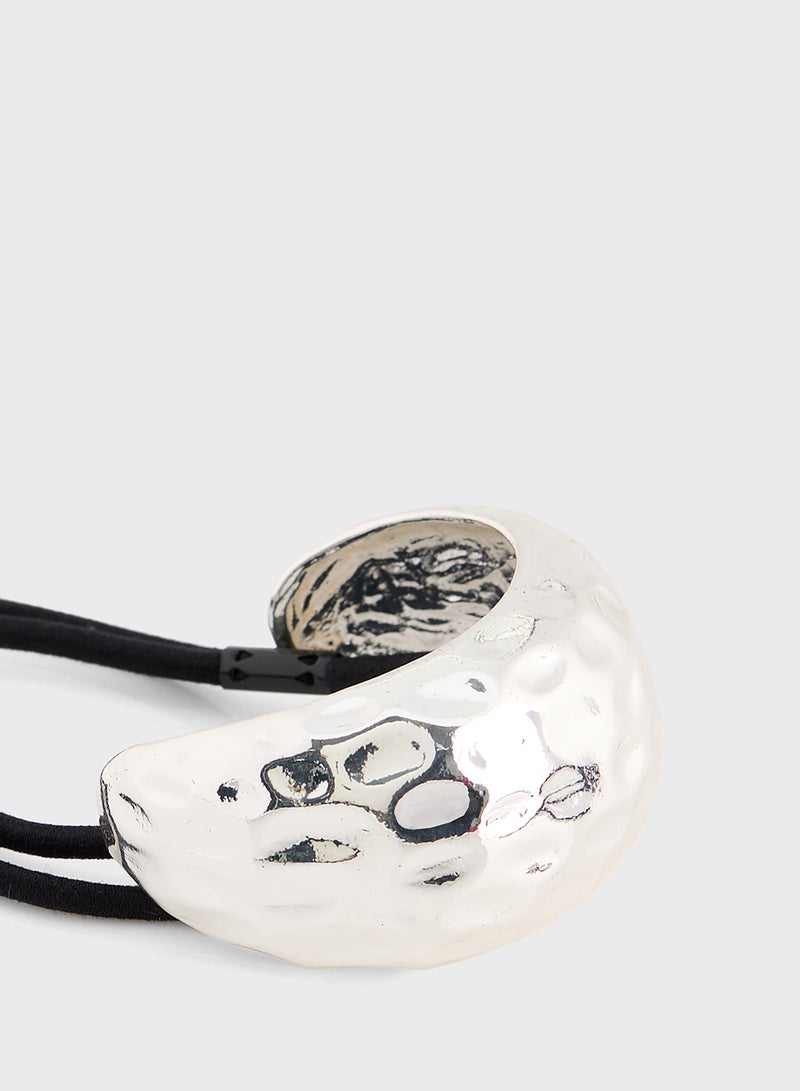 MANGO Hair Bands With Metal Textured Piece  - Image 3