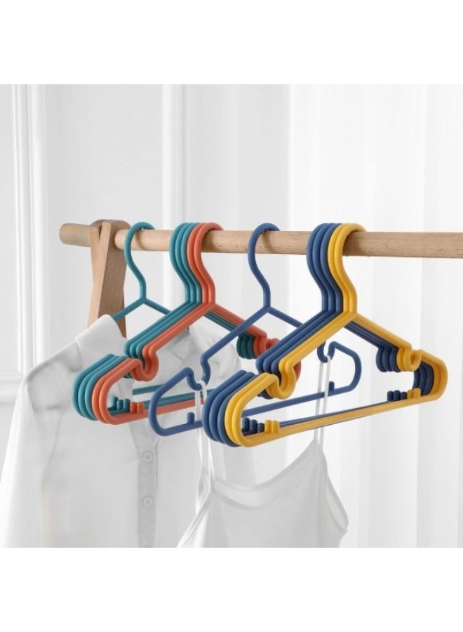 هابي هوم طقم من 5 قطع شماعات ملابس بلاستيك بتصميم مرن ومتين مثالي للاستخدام اليومي القياسي منظم تخزين للخزانة للبنطلونات والجينز والأوشحة والمناشف المعلقة - متعدده الالوان - Image 2