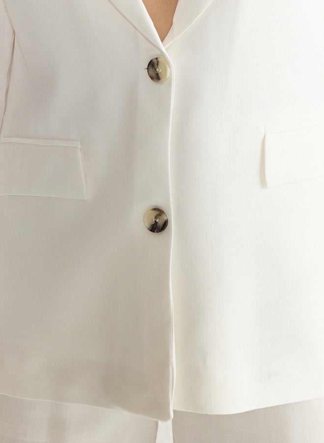 trendyol White Fitted Blazer Jacket TWOAW25BC00025 - Image 3