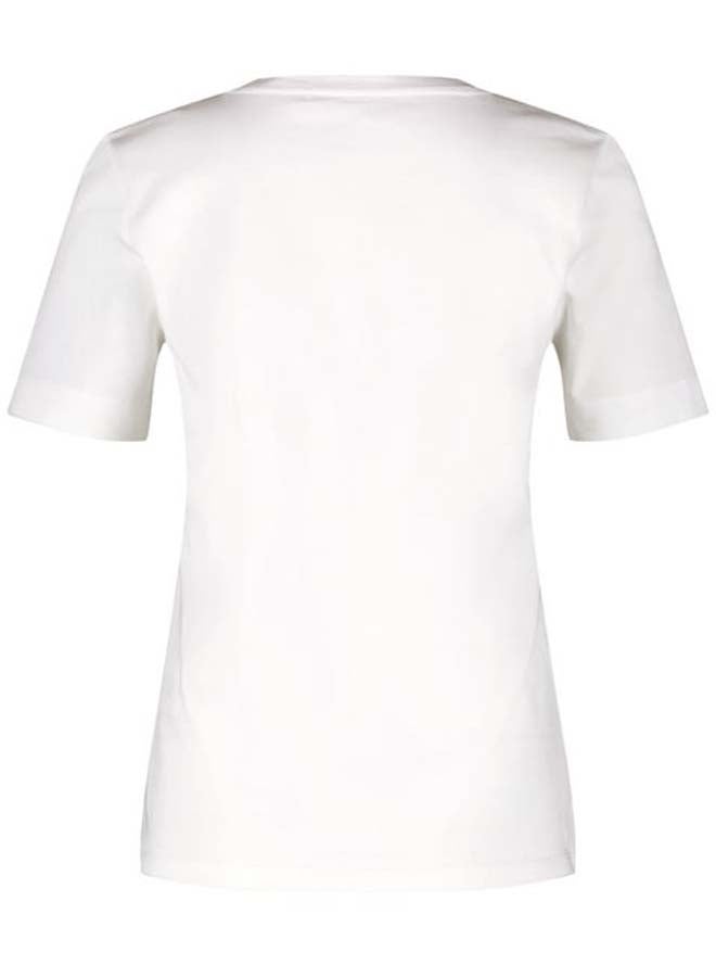 Sustainable T-shirt with printed lettering