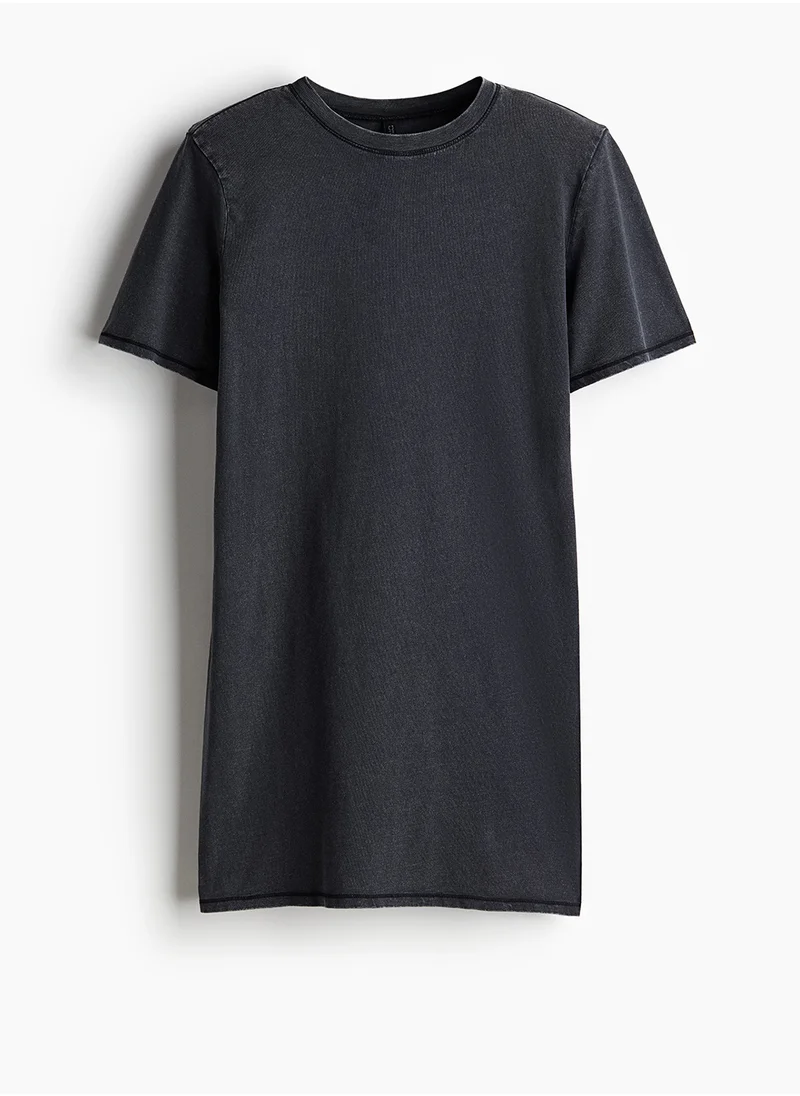 H&M Shoulder-Pad T-Shirt Dress