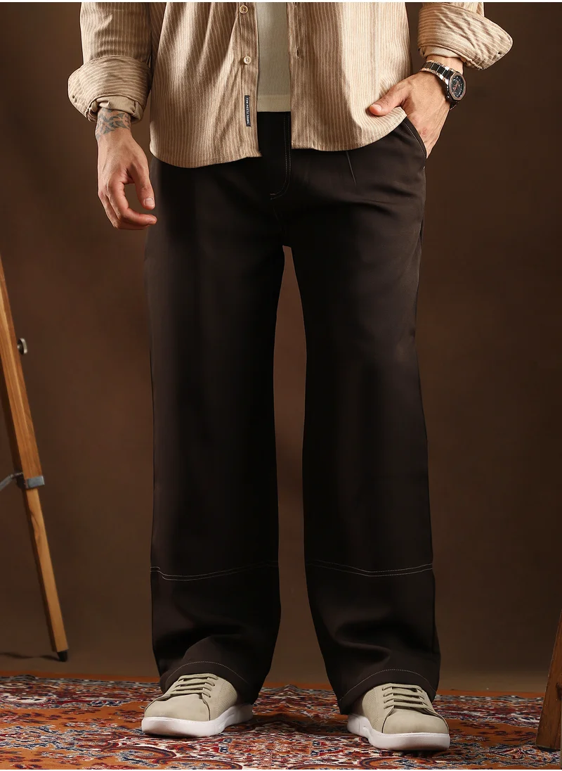 Campus Sutra Campus Sutra Men's Coffee Brown Contrast-Stitch Straight Trousers For Casual Wear | Mid-Rise | Straight Fit | Button Closure | Trousers Crafted With Comfort Fit For Everyday Wear