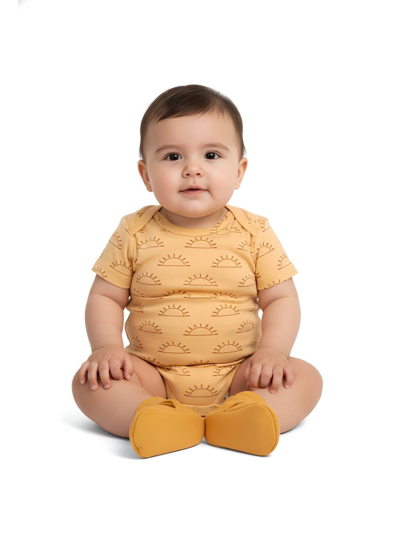 Bambimici 3-Piece Short Sleeve You are my Sunshine Print Bodysuit for Baby - Image 3