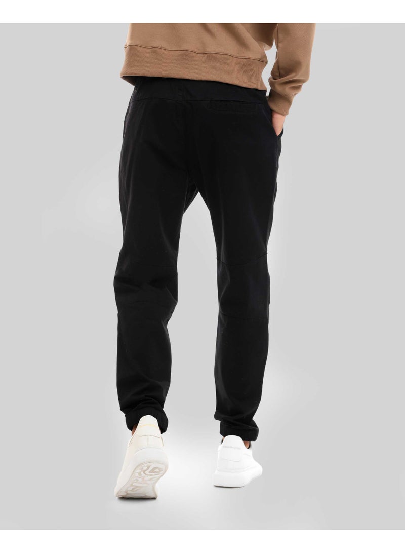 دوت بنطلون جوجر رجالي كاجوال بتصميم عصري ورباط متناسق - Image 4