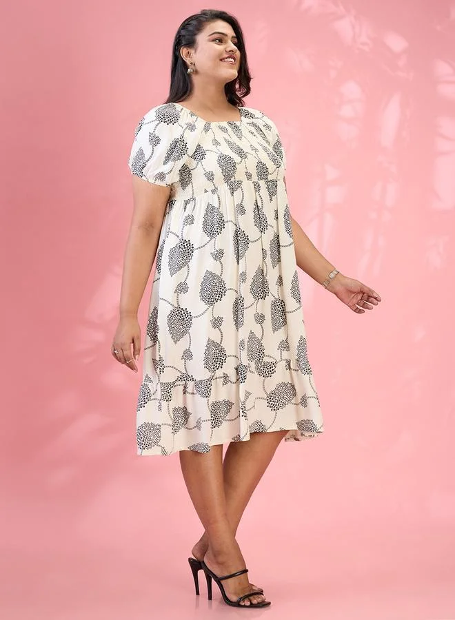 globus Globus Plus Size White Square Neck Smocked Dress