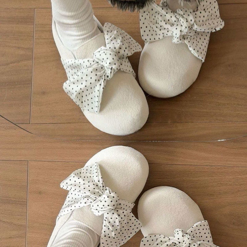 Women's Closed Toe Slide Sandals with Bow Detail - Image 3