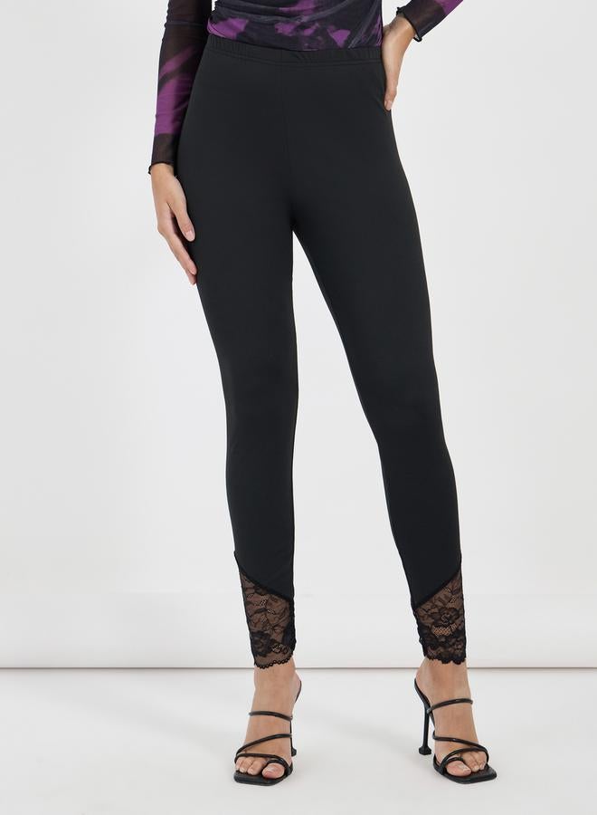 Styli Lace Hem Insert Detail Leggings  - Image 2