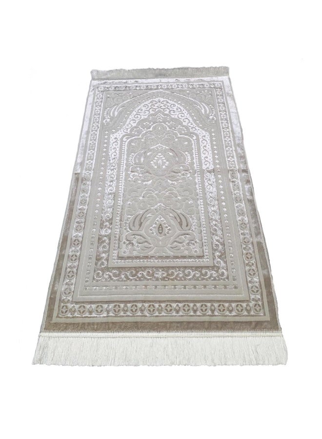 Museum Luxurious Soft Velvet Prayer Mat – Turkish Islamic Sajadah for Men & Women, Lightweight & Comfortable. - Image 4