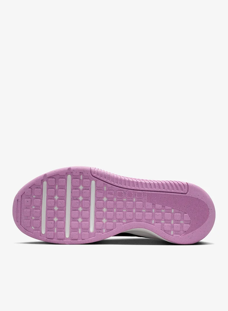 نايكي إم سي ترينر ٣