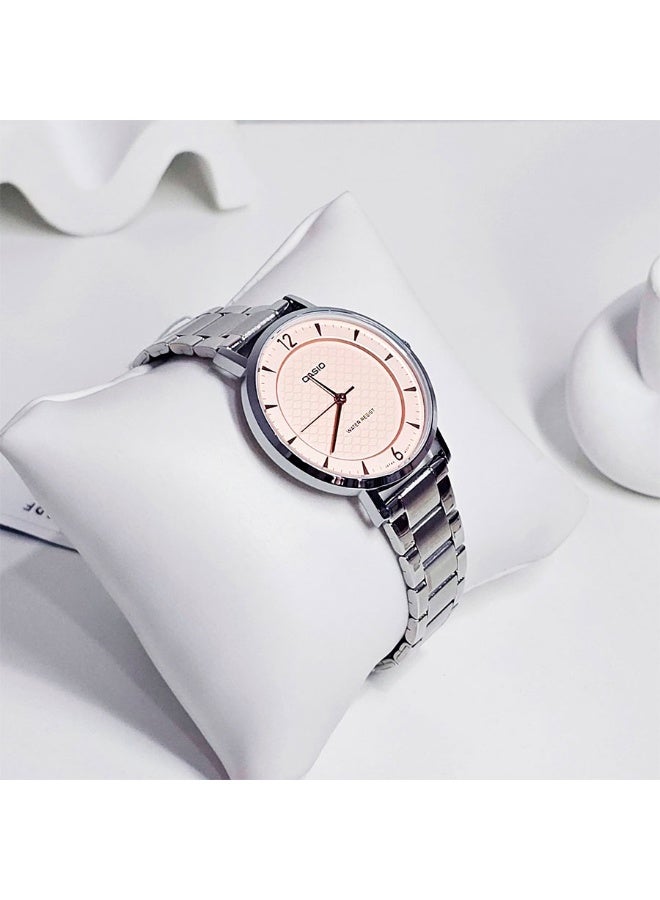 Casio LTP-VT04D-4A Women’s Stainless Steel Analog Watch – Pink Dial with Silver Bracelet - Image 3