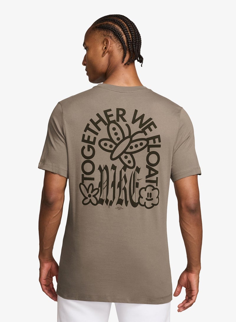 Nike Nsw Standard Float T-Shirt - Image 2