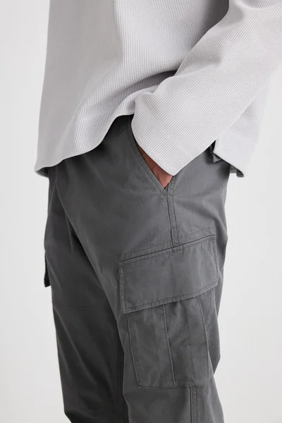H&M Slim Fit Cargo trousers