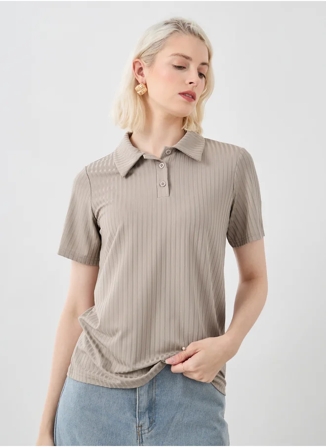 ستايلي Solid Textured Short Sleeve Polo T-Shirt