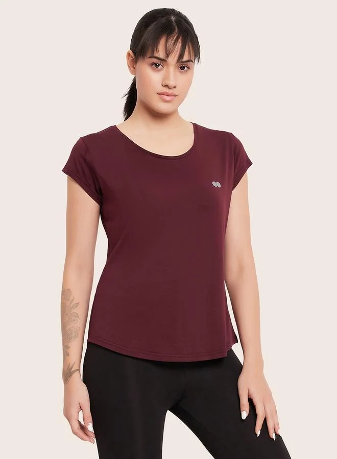 Clovia Maroon Solid Activewear T-Shirt