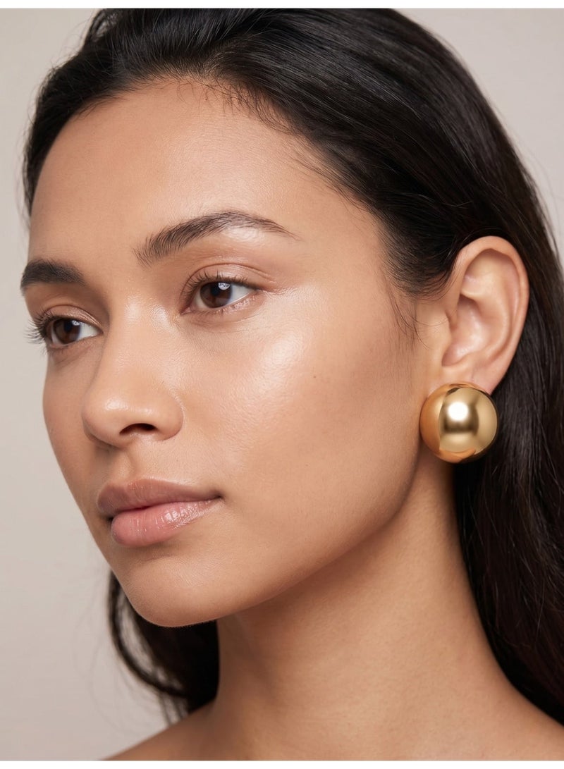 Vbranda Make a bold statement with these high-polish sphere studs, crafted from pure stainless steel for a striking gold glow that never fades. - Image 2