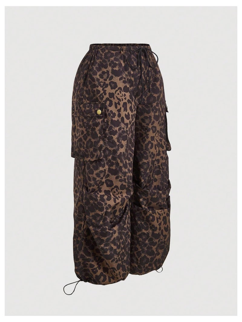 Verdusa Women's Plus Size Leopard Print Cargo Pants Drawstring High Waisted Wide Leg Baggy Trousers Leopard Brown 4X-Large Plus - Image 3