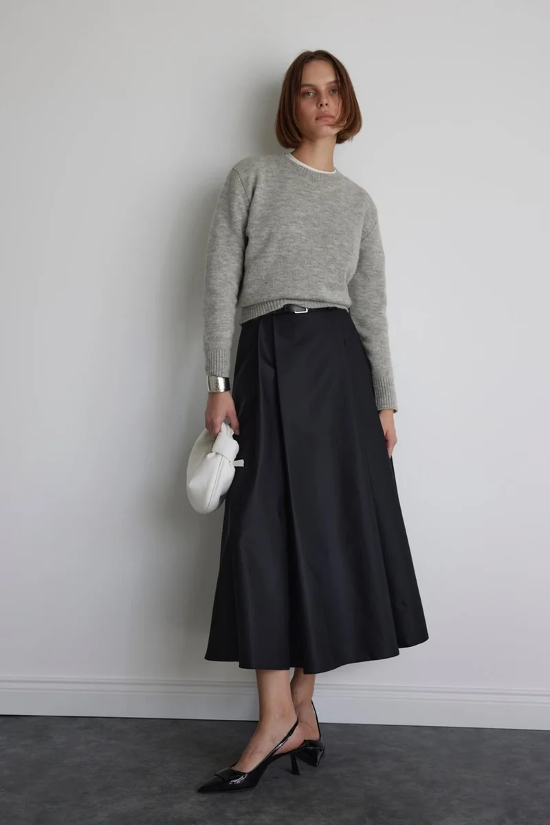 سود كوليكشن Black Ball Voluminous Long Skirt
